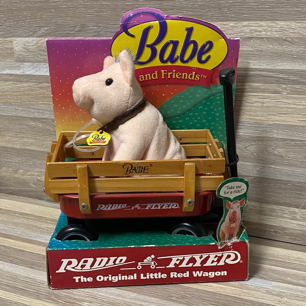 Radio Flyer mini wagon pig 🐷 Babe and Friends Stuffed Animal